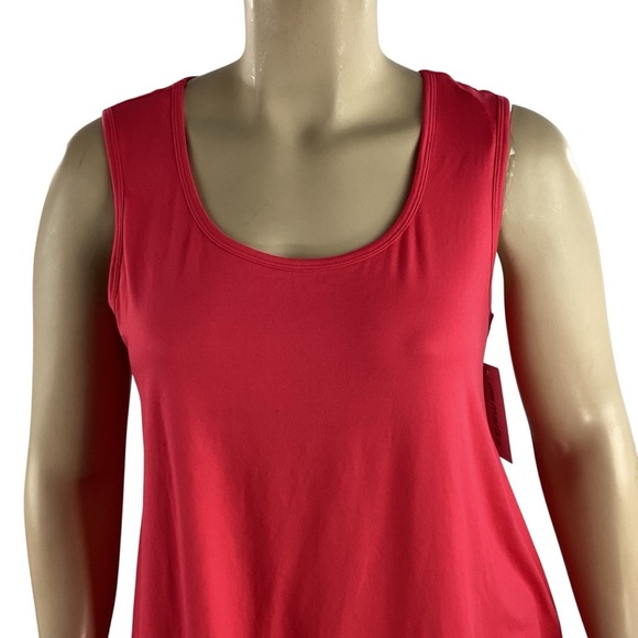Marika Geranium Back-Cutout Twist Scoop Neck Tank 1X - Picture 2 of 7